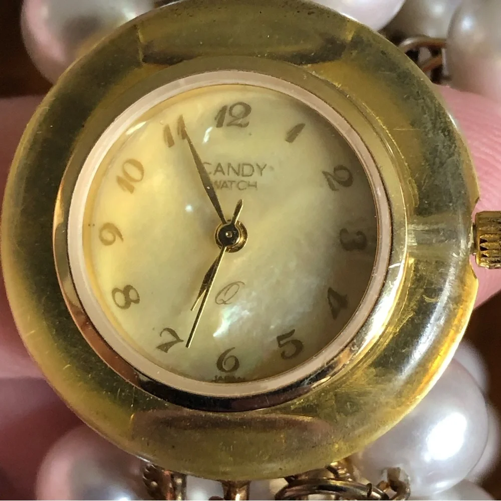 Vintage 80s Bonetto Candy Pearl cluster bracelet watch